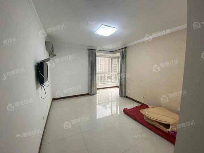 天成郡府东区3室2厅2卫134㎡