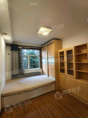 凤凰城（C区）3室2厅2卫142㎡
