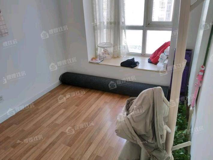 荣盛丽水花庭3室2厅2卫122㎡