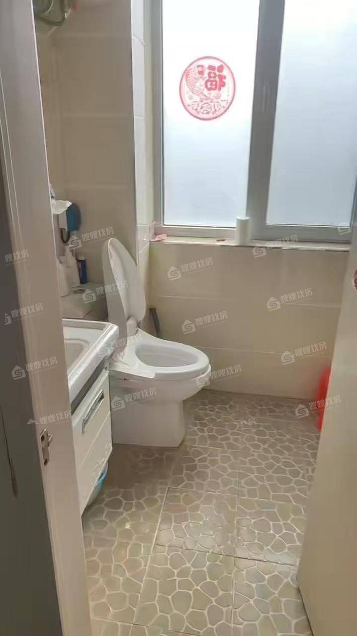 万泰丽景西区2室2厅1卫92㎡