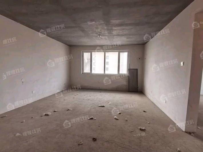 万泰丽景东区4室2厅2卫182㎡