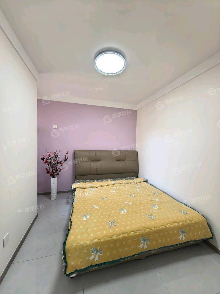 三里家园2室1厅1卫79㎡