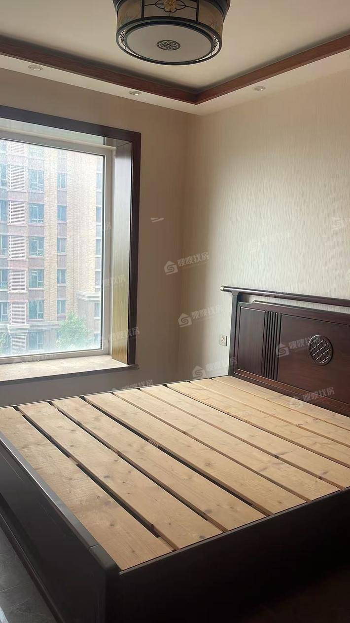 天成熙园二期3室2厅2卫121㎡