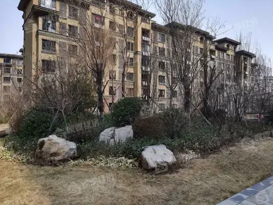 荣盛尚府3室2厅2卫123㎡