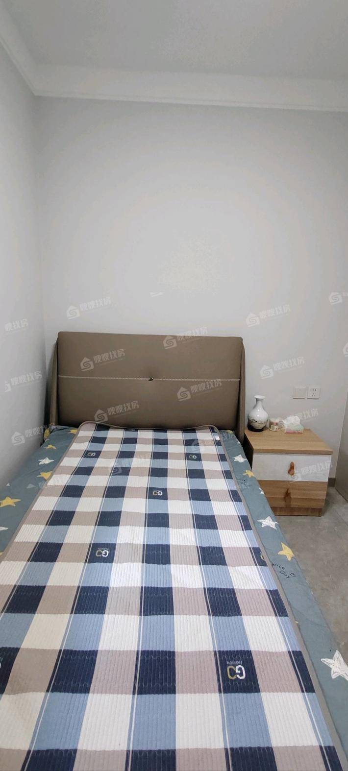 保利堂悦3室2厅1卫98㎡