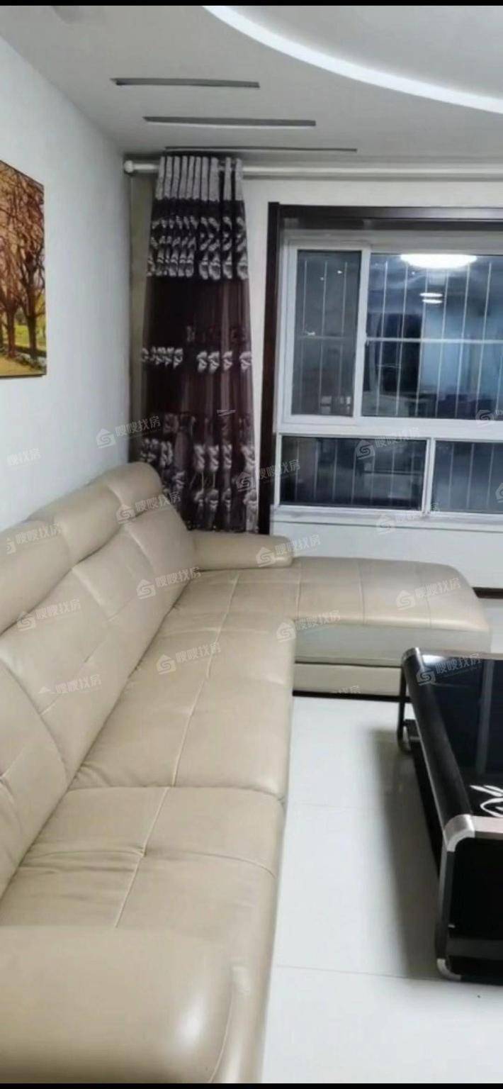 东方骏景3室2厅2卫127㎡
