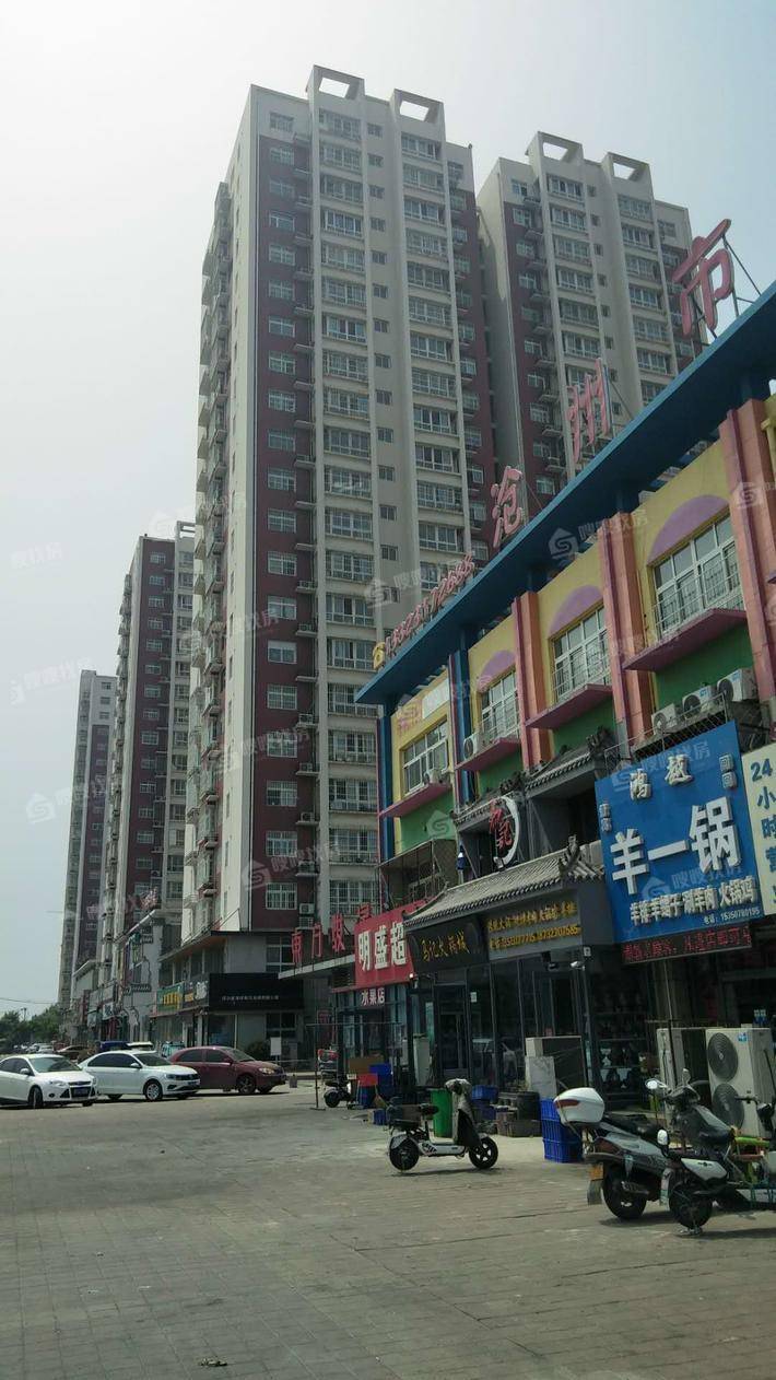 东方骏景3室2厅2卫127㎡