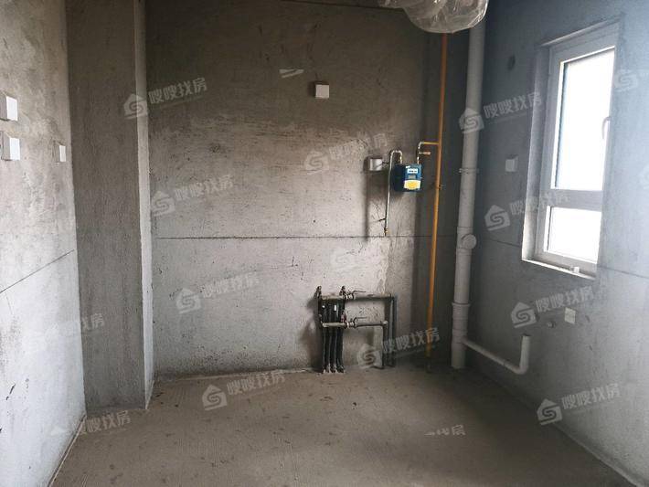 天成和园3室2厅2卫118㎡
