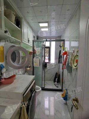 天成名著二期3室2厅2卫125㎡