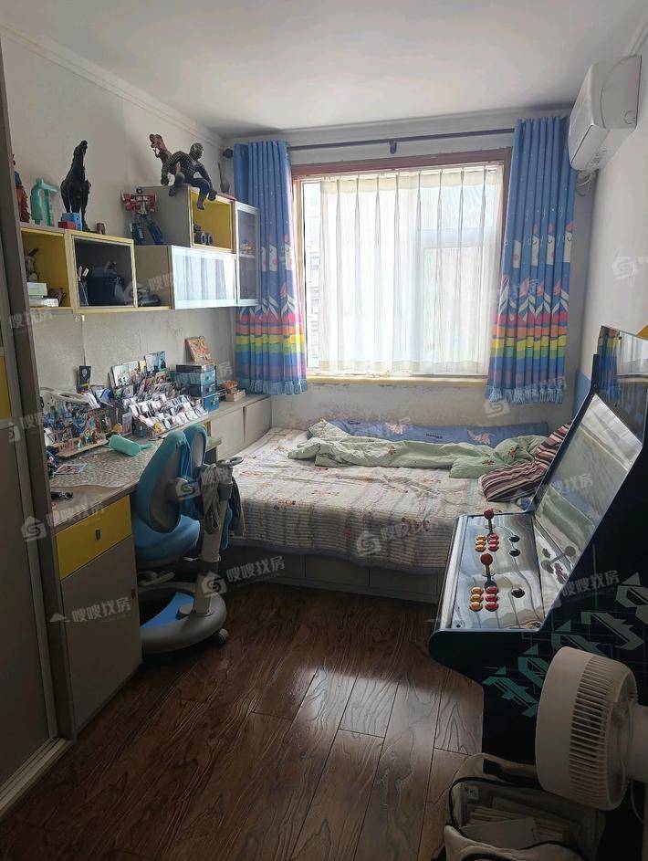 朝阳门3室2厅2卫118㎡