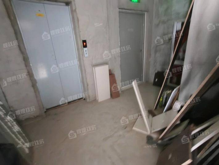 天成观澜一期4室2厅2卫152㎡