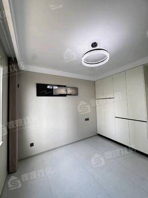 德富悦城3室2厅2卫137㎡