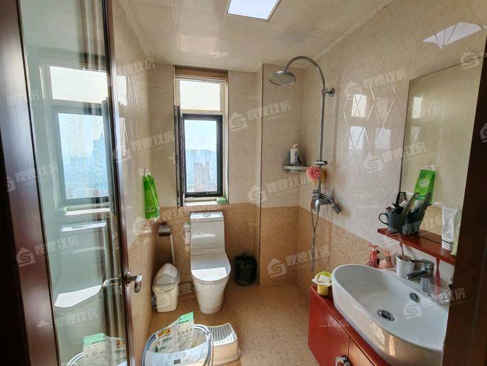皇家壹里（B区）4室2厅2卫164㎡