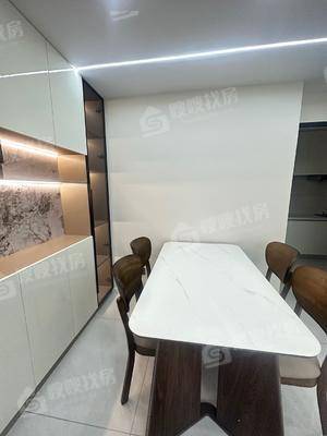 塞纳左岸3室2厅1卫95㎡