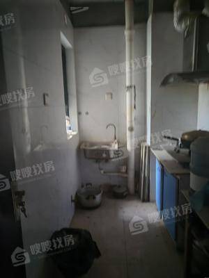 恒大城（拆迁房）2室2厅1卫95㎡