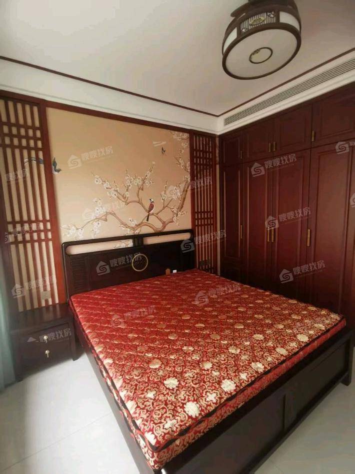 天成玉玺台一期3室2厅2卫107㎡
