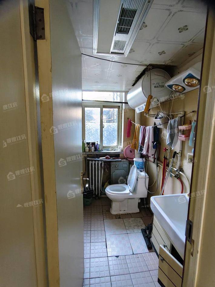 橡胶厂宿舍（建北街）2室1厅1卫70㎡