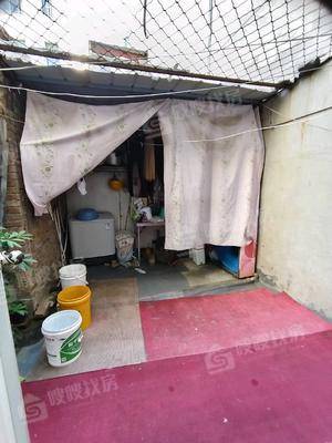 橡胶厂宿舍（建北街）2室1厅1卫70㎡