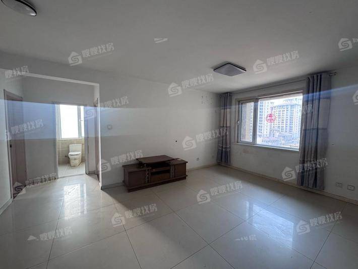 万泰丽景东区2室2厅1卫92㎡