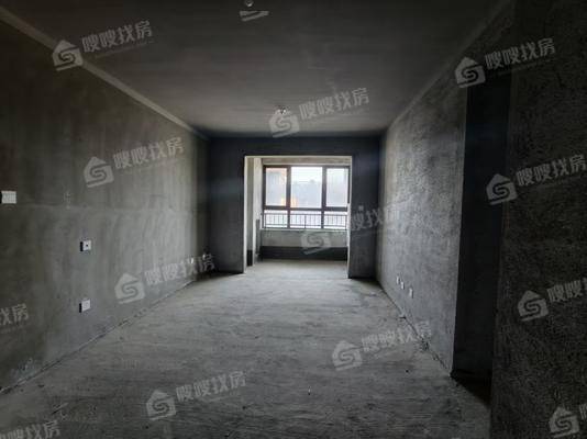 吾悦华府3室2厅1卫96㎡