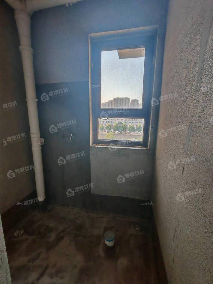荣盛君兰苑3室2厅1卫96㎡