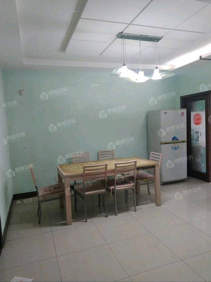 华西北区3室2厅2卫140㎡