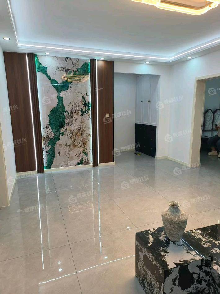 沧州供电公司炮团小区3室2厅2卫101㎡