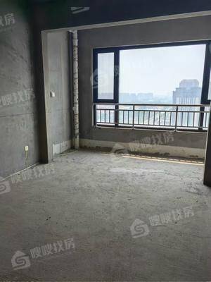 天成玉玺台三期3室2厅2卫118㎡