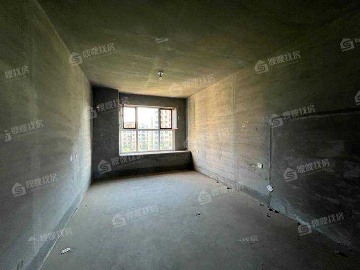 颐和庄园（三期A区）3室1厅2卫136㎡