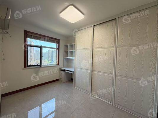 凤凰城（C区）3室2厅2卫126㎡