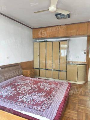 化堪小区3室2厅1卫100㎡
