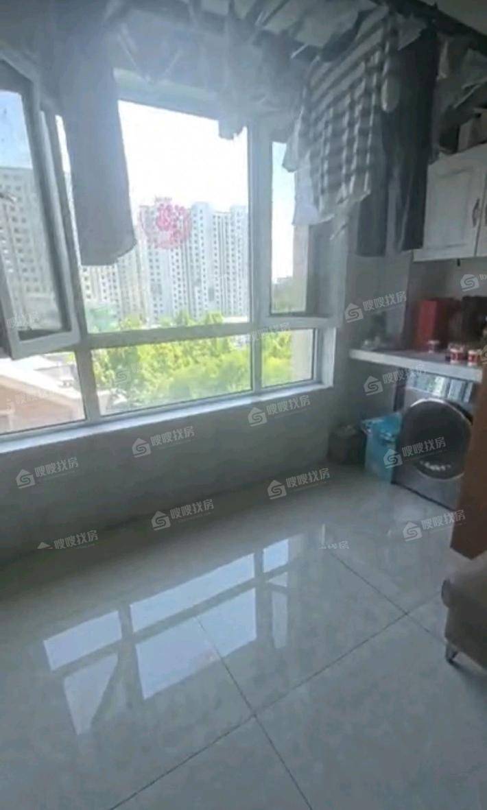 信友城市之光3室2厅2卫137㎡