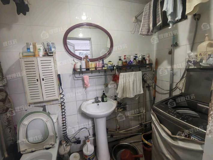 团结东区3室2厅1卫86㎡