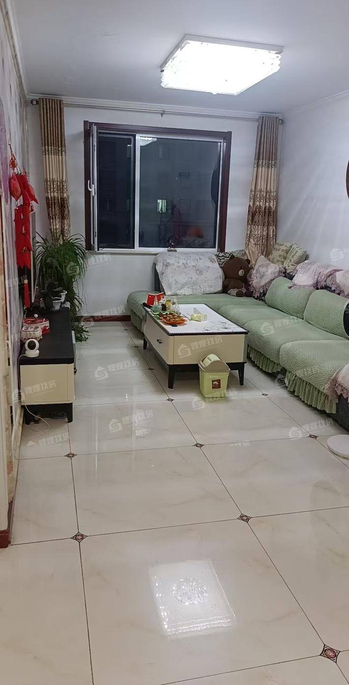 万泰丽景东区2室2厅1卫87㎡