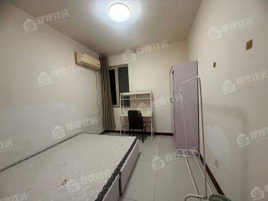 龙岸清华3室2厅2卫121㎡