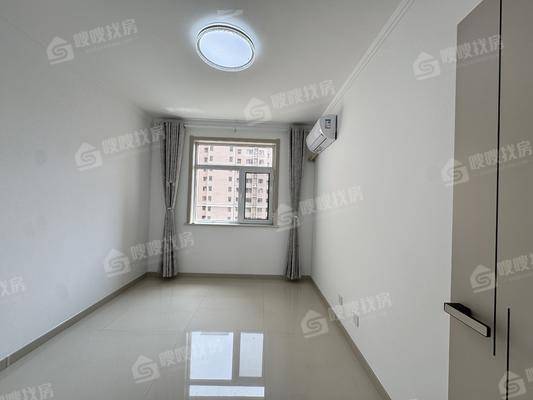 凤凰城（A区）3室2厅1卫115㎡