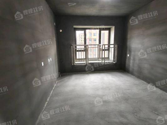 天成和悦名著西区4室2厅2卫145㎡