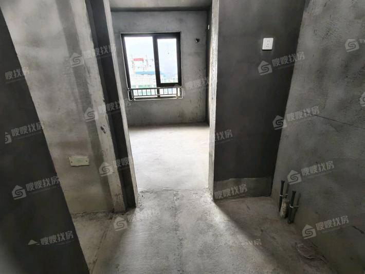 天成和悦名著西区4室2厅2卫145㎡
