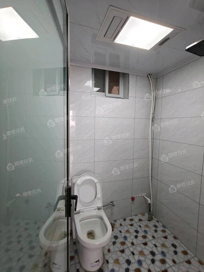 面粉厂宿舍2室1厅1卫68㎡