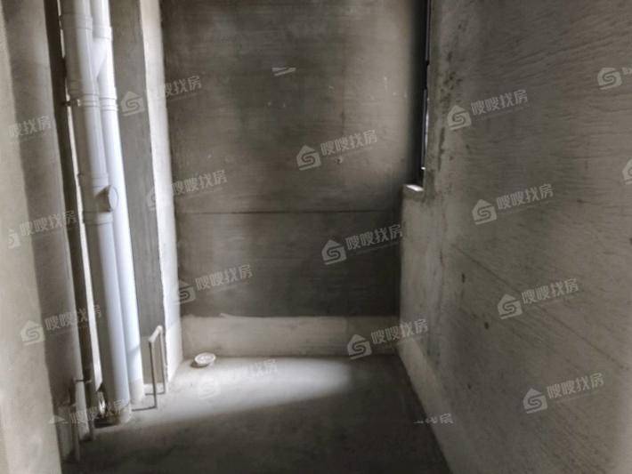 天成岭秀岭贤府3室2厅2卫121㎡