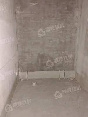 天成岭秀岭贤府3室2厅2卫121㎡