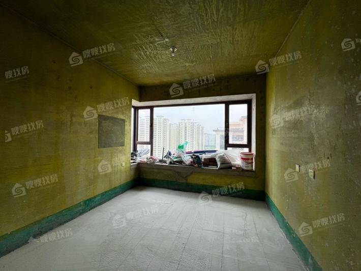 颐和荣盛华府（北区）3室2厅2卫138㎡