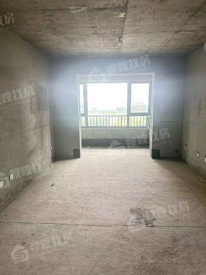 中梁观沧海3室2厅2卫122㎡