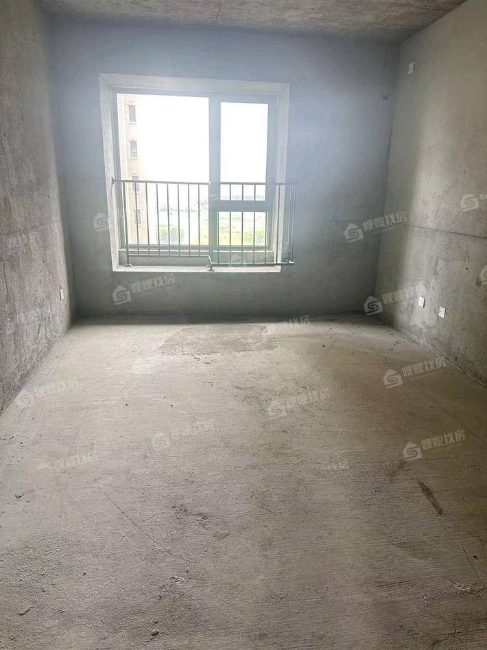 中梁观沧海3室2厅2卫122㎡