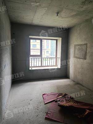 荣盛君兰苑3室2厅2卫116㎡