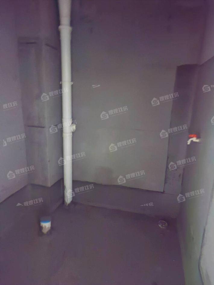 荣盛君兰苑3室2厅2卫116㎡