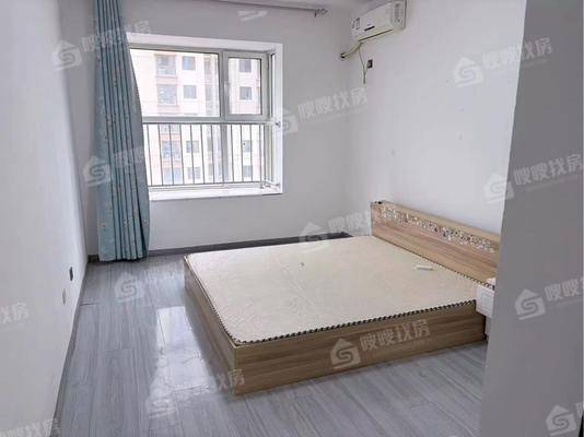 龙岸清华3室2厅2卫137㎡