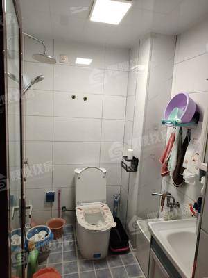 宏宇亚龙湾西区3室2厅2卫119㎡