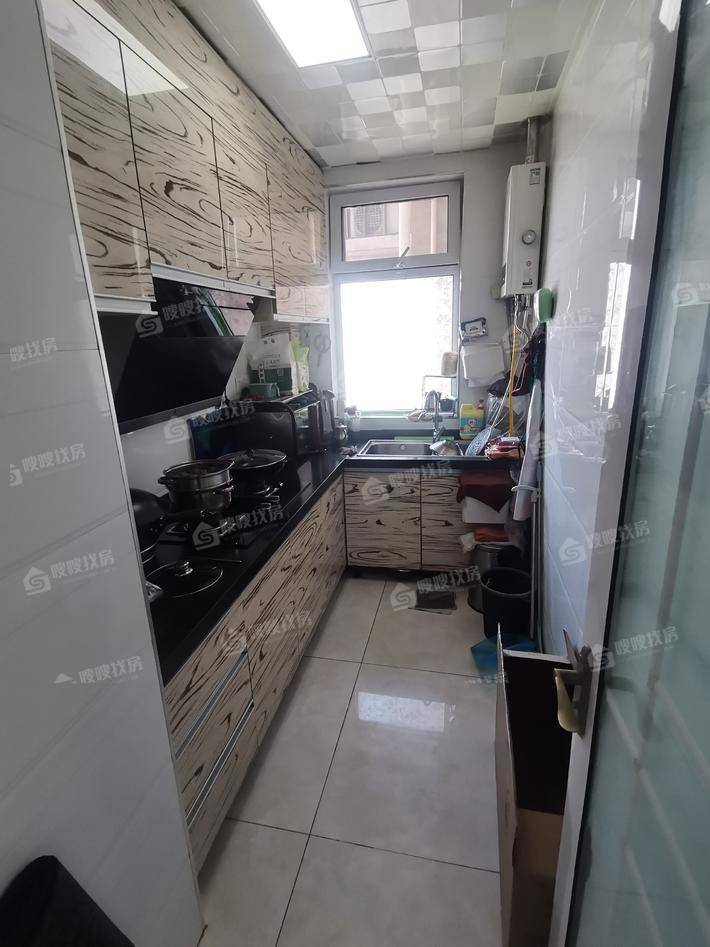 凤凰城（C区）2室2厅1卫95㎡