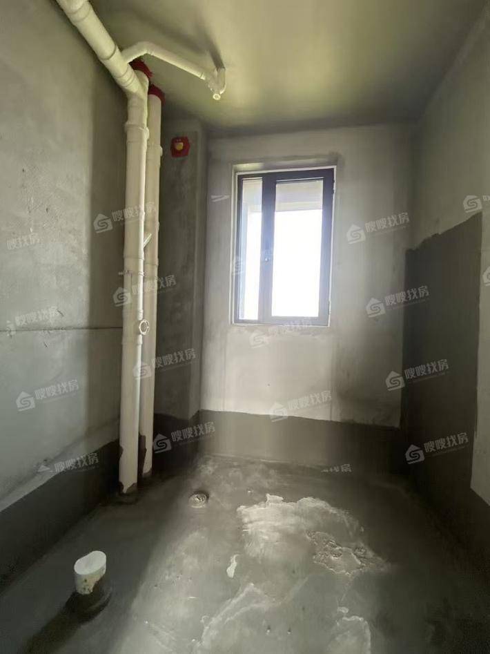 吾悦华府3室2厅2卫123㎡